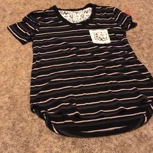 A short sleeve t-shirt